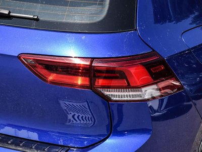 2024 Volkswagen Golf R photo 8