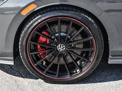 2023 Volkswagen GTI photo 7
