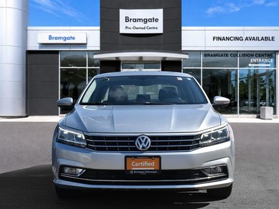 2017 Volkswagen Passat photo 2