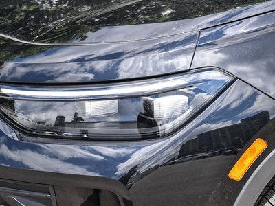 2026 Volkswagen Tiguan photo 6