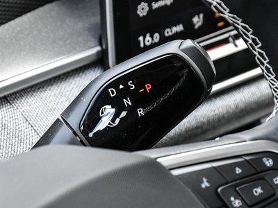 2026 Volkswagen Tiguan photo 7