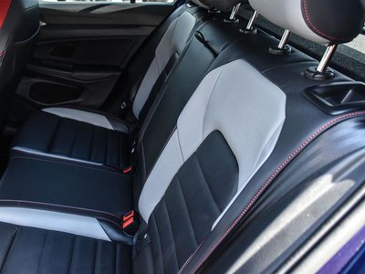 2024 Volkswagen Golf GTI photo 6