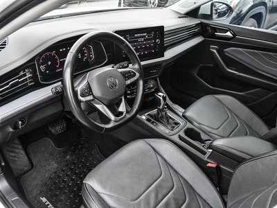 2025 Volkswagen Jetta photo 7