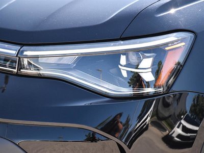 2025 Volkswagen Taos photo 7