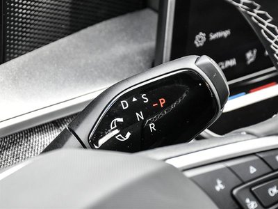 2026 Volkswagen Tiguan photo 7