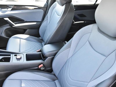2026 Volkswagen Tiguan photo 8