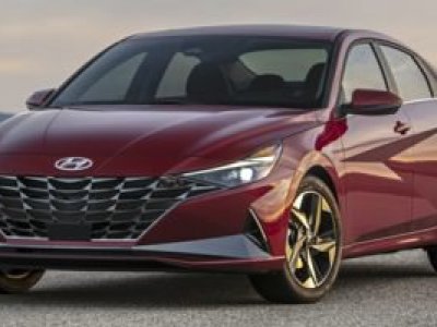 2023 Hyundai Elantra Luxury