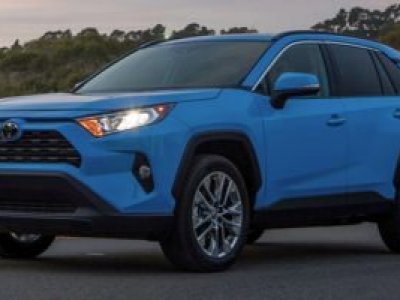 2020 Toyota RAV4 XLE