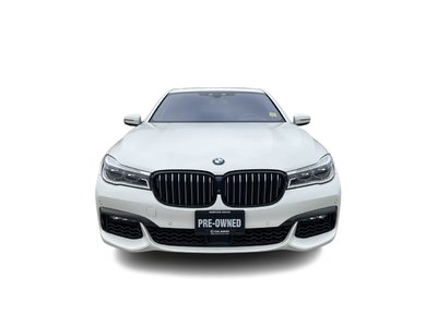 2019 BMW 750i in North Vancouver, British Columbia