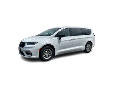2024 Chrysler Pacifica in Vancouver, British Columbia