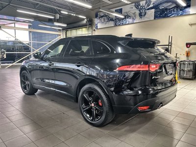 Jaguar F-PACE  2019 à Vancouver, Colombie-Britannique