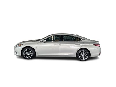 Lexus ES  2025 à Vancouver, Colombie-Britannique