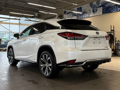 Lexus RX  2022 à Vancouver, Colombie-Britannique
