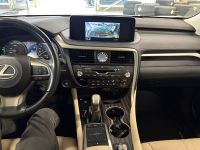 Lexus RX  2022 à Vancouver, Colombie-Britannique