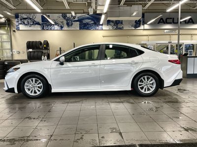 Toyota Camry Hybrid  2025 à Vancouver, Colombie-Britannique