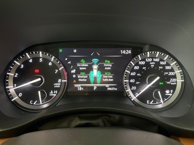 2020 Toyota Highlander in North Vancouver, British Columbia