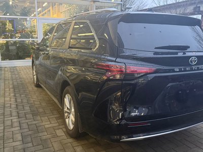 2023 Toyota Sienna Hybrid in Vancouver, British Columbia