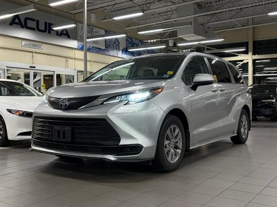 2024 Toyota Sienna Hybrid in Vancouver, British Columbia