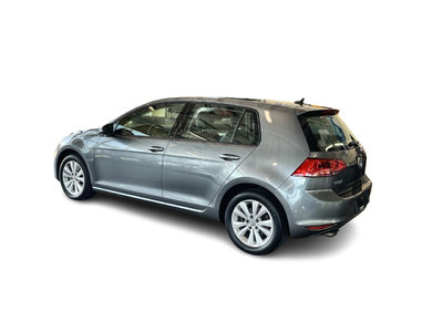 Volkswagen Golf  2015 à Vancouver, Colombie-Britannique