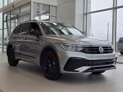 Volkswagen Tiguan Comfortline R-Line Black Edition TOIT | CUIR | CAM 2022 Comfortline R-Line Black Edition TOIT | CUIR | CAM