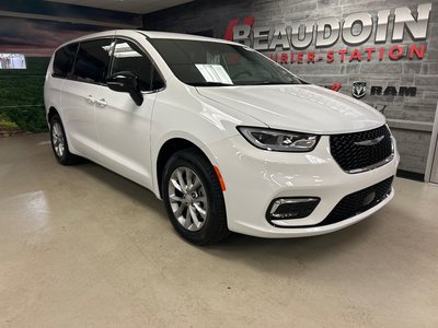 Chrysler Pacifica  2026