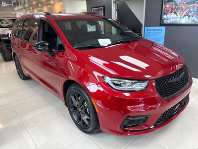 Chrysler Pacifica  2026