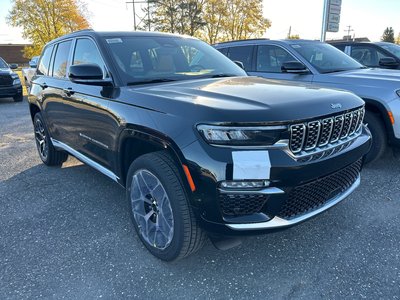 2025 Jeep GRAND CHEROKEE