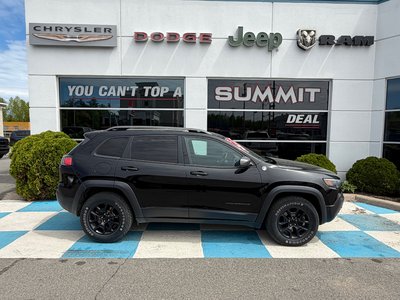 2021 Jeep CHEROKEE TRAILHAWK ELITE