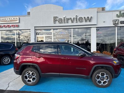 2022 Jeep Compass Trailhawk elite With advanced safety group navigation cold-weather group