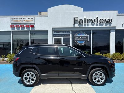 2025 Jeep Compass North Demo deal