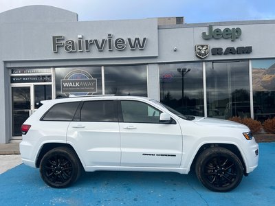 2020 Jeep Grand Cherokee Altitude Loaded, sunroof, navigation, etc.