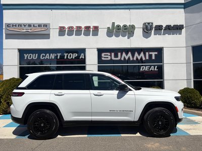 2023 Jeep Grand Cherokee LAREDO Freshly inspected as of May 2026!
