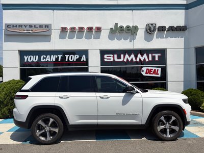 2023 Jeep GRAND CHEROKEE LIMITED