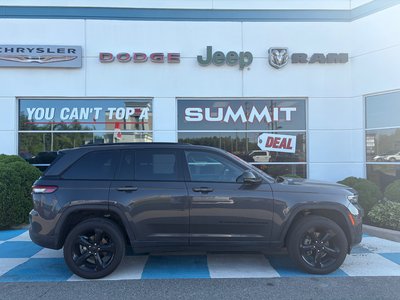 2024 Jeep GRAND CHEROKEE ALTITUDE