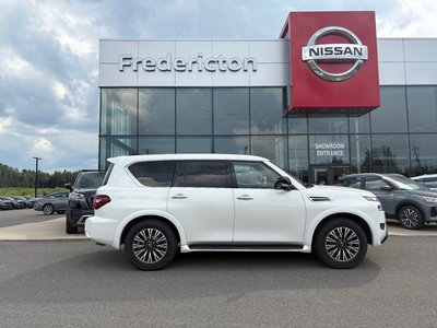2023 Nissan Armada SL MIDNIGHT PKG CAPTAIN CHAIRS