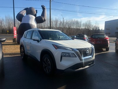 2023 Nissan ROGUE SV MOONROOF