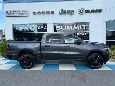 2025 Ram 1500 WARLOCK ONLY 4,000KM! ORIGINAL MSRP $73,705. SAVE $15,000!