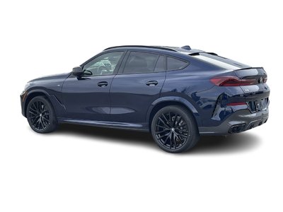 BMW X6  2022 à Calgary, Alberta