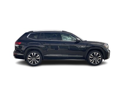 2023 Volkswagen Atlas in Calgary, Alberta