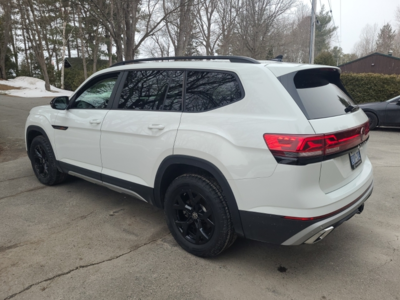 2024 Volkswagen Atlas in Calgary, Alberta