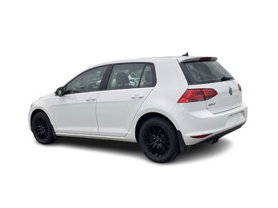 Volkswagen Golf  2017 à Calgary, Alberta