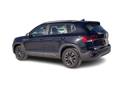 Volkswagen Taos  2022 à Calgary, Alberta