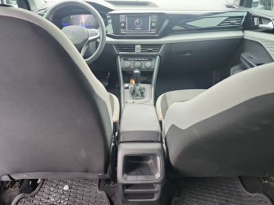 Volkswagen Taos  2022 à Calgary, Alberta