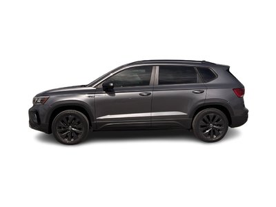 Volkswagen Taos  2022 à Calgary, Alberta