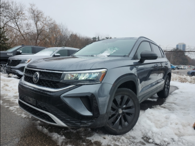 Volkswagen Taos  2022 à Calgary, Alberta