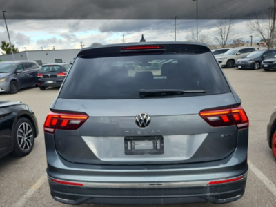 Volkswagen Tiguan  2022 à Calgary, Alberta