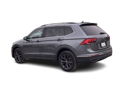 Volkswagen Tiguan  2022 à Calgary, Alberta