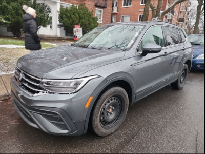 2022 Volkswagen Tiguan in Calgary, Alberta