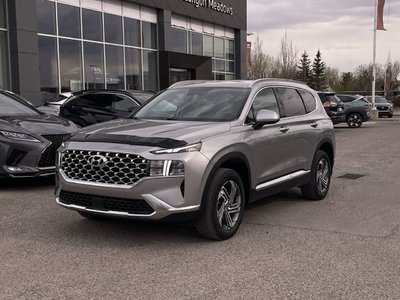 Hyundai Santa Fe  2023 à Calgary, Alberta