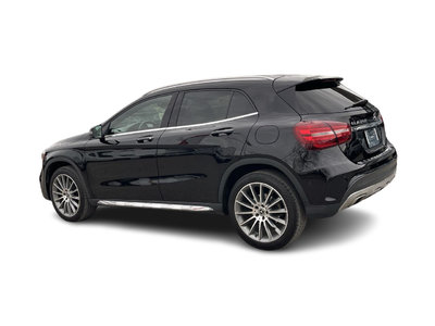 Mercedes-Benz GLA250  2019 à Calgary, Alberta